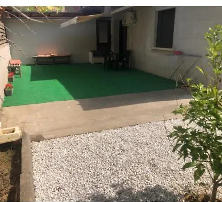 Casa Immersa Nel בית נופש *