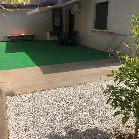 בית נופש Casa Immersa Nel *